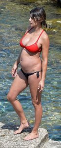 Elisabetta-Canalis-in-Bikini-10.jpg