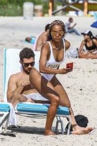 Rachel Lindsay 26 thefappeningblog.com.jpg
