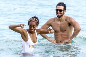 Rachel Lindsay 82 thefappeningblog.com.jpg