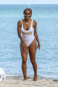 Rachel Lindsay 94 thefappeningblog.com.jpg