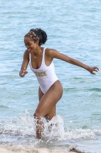 Rachel Lindsay 96 thefappeningblog.com.jpg