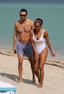 Rachel Lindsay 123 thefappeningblog.com.jpg