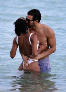 Rachel Lindsay 152 thefappeningblog.com.jpg