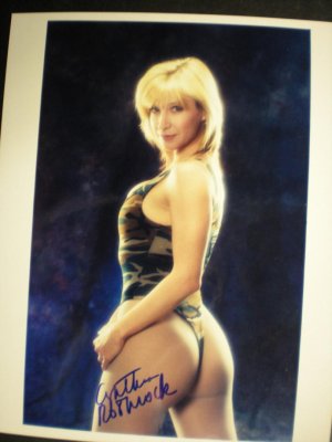 hand-signed-sexy-photo-cynthia_1_1ecd34c5c3d10e7b64fb12740aec4ad1.jpg