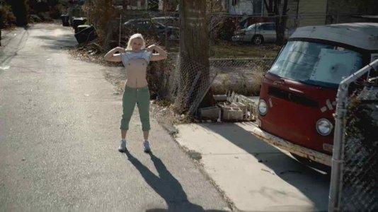 emily-bergl-shameless-s05e07-2.jpg