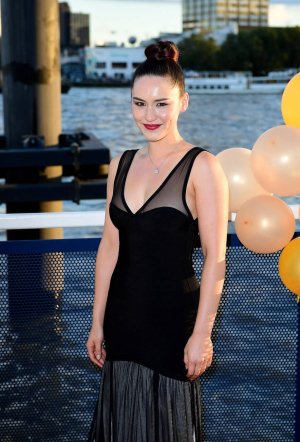 christina-chong.3 (1).jpg