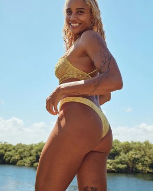 Salah Brooks (6).jpg