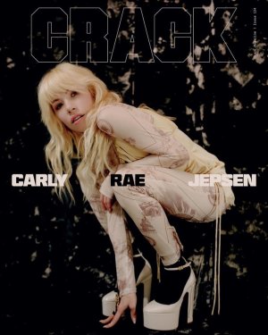 740full-carly-rae-jepsen (4).jpg