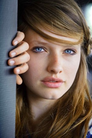 740full-ella--june-henrard (3).jpg