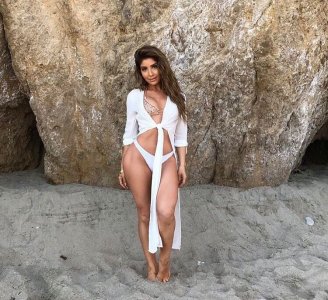 Melissa Molinaro (11).jpg