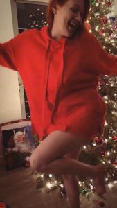 Maitland Ward Sexy Inst.jpg