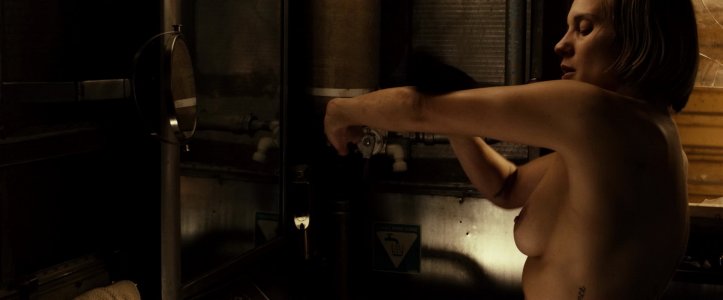 Katee Sackhoff - Riddick (2013) HD 1080p Web-Dl295489304_1_123_238lo.jpg