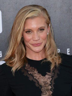 Katee-Sackhoff-HQCelebrities.com (319).jpg