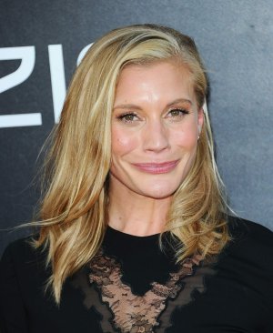 Katee-Sackhoff-HQCelebrities.com (333).jpg