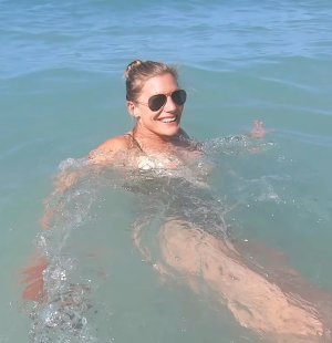 Katee-Sackhoff-Nude-fgro-2 HAWAII 2019.jpg