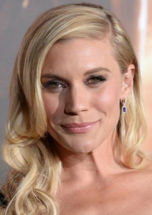 actor-katee-sackhoff-147457_large.jpg