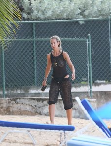 Lady Victoria Hervey 37 thefappeningblog.com.jpg