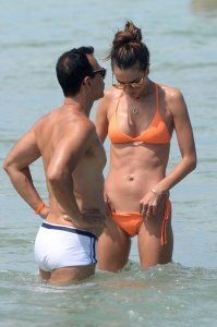 Alessandra Ambrosio Sexy 23 thefappeningblog.com.jpg