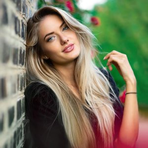 Alica Schmidt (2).jpg