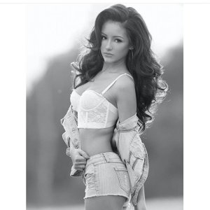 Melanie Iglesias (4).jpg