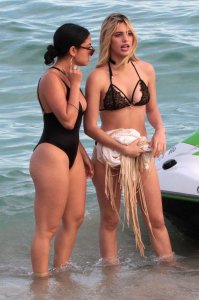 Lele Pons & Inanna Sarkis Sexy 21 - The Fappening Blog.jpg