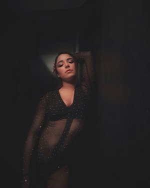 Nicole Muñoz (7).jpg