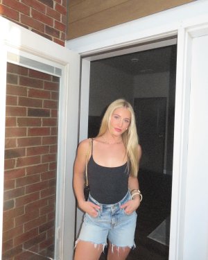 Makayla Hughbanks (12).jpg