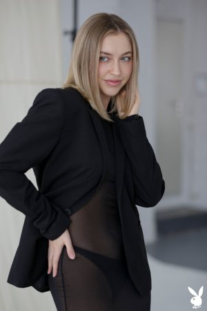 0003-01 thefappeningblog.com.jpg