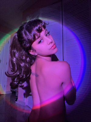 littlebunnygrl pic (13).jpg