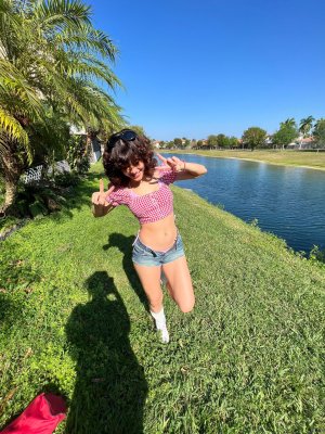 littlebunnygrl pic (131).jpeg