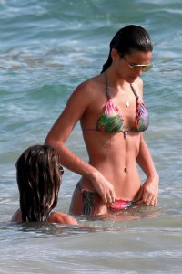 Izabel Goulart and Bruna Marquezine Sexy 17 - The Fappening Blog.jpg