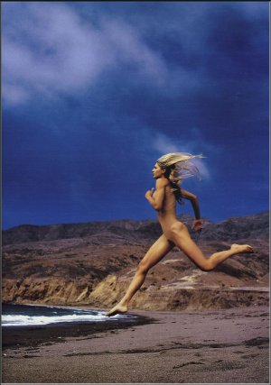 Gabrielle Reece - Running Nude - Kopie.jpg