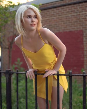 Bryanna Carroll (6).jpg