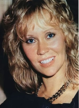 667full-agnetha-fältskog.jpg