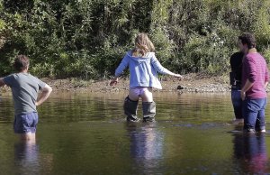 Lily-Rose Depp Sexy 13 - The Fappening Blog.jpg