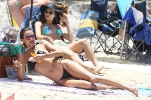 Alessandra Ambrosio 47 - The Fappening Blog.jpg