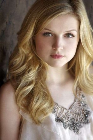 anna-grace-barlow (4).jpeg