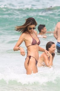 Alessandra Ambrosio 52 - The Fappening Blog.jpg