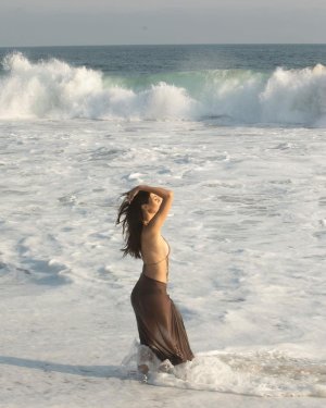 victoriajustice_post_7_21_2024_6_32_10 PM3417360419235400242.jpg