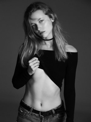 Emily Van Raay (6).jpg