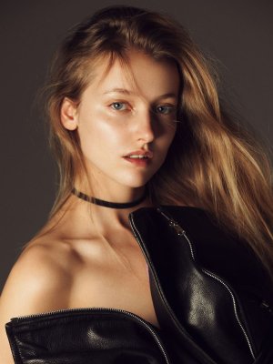 Emily Van Raay (13).jpg