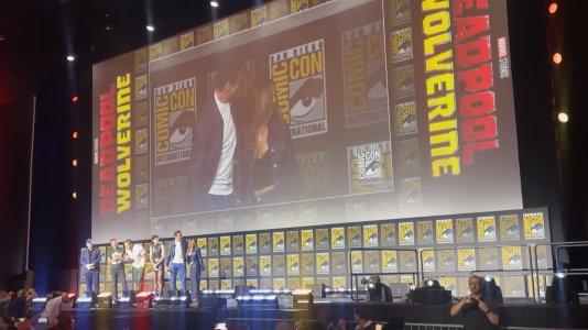 Deadpool & Wolverine; FULL CAST At SDCC (2).jpg