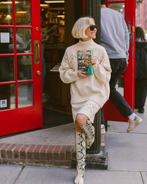 juleshough_post_7_30_2024_2_49_58 PM3423771560921179887.jpg