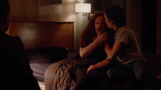 Mary Wiseman, Room 104 S02E12-MW-1080p-2shake.mkv_snapshot_02.21.792.jpg