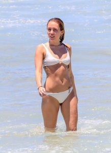Miley Cyrus 4 - The Fappening Blog.jpg