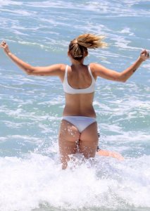Miley Cyrus 9 - The Fappening Blog.jpg