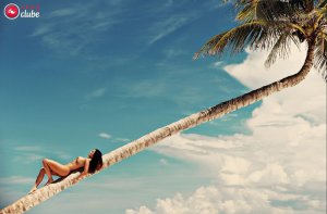 Carol Nakamura Nude & Sexy 45 - The Fappening Blog.jpg