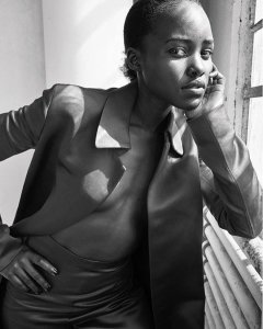 Lupita Nyong'o Nude & Sexy 8 - The Fappening Blog.jpg