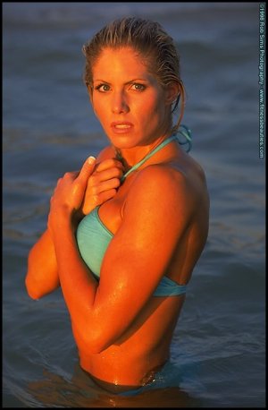 2698.012b.torrie_wilson.jpg