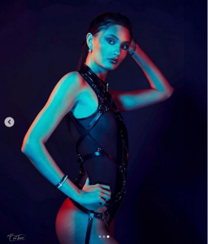 Screenshot 2024-08-12 at 16-18-54 Chris Shine On. Model Tiff Rose @neon_dreams_studio #Berkshi...png